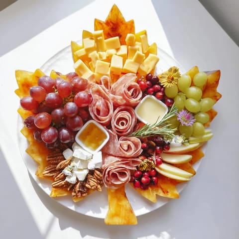 Maple Leaf Grazing Tray